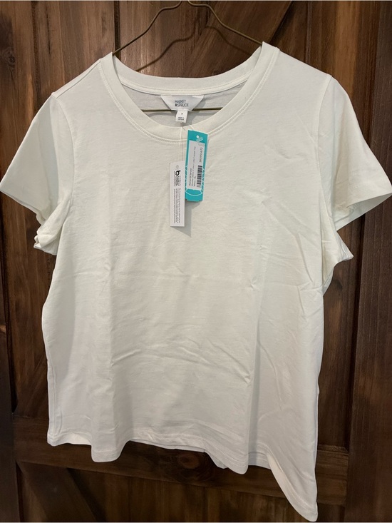 Market & Spruce Tops - Market & Spruce White Short Sleeve Crewneck Tee